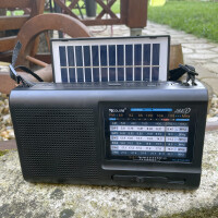 Přenosné mini rádio SOLAR RX-BT3040S